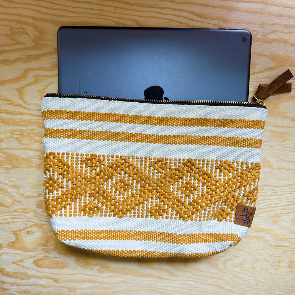 Tablet sleeve